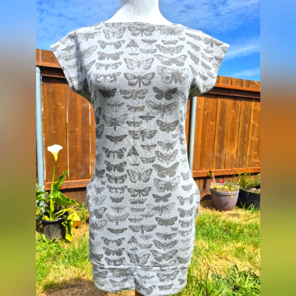 Gray Butterfly Print Dress Size Small